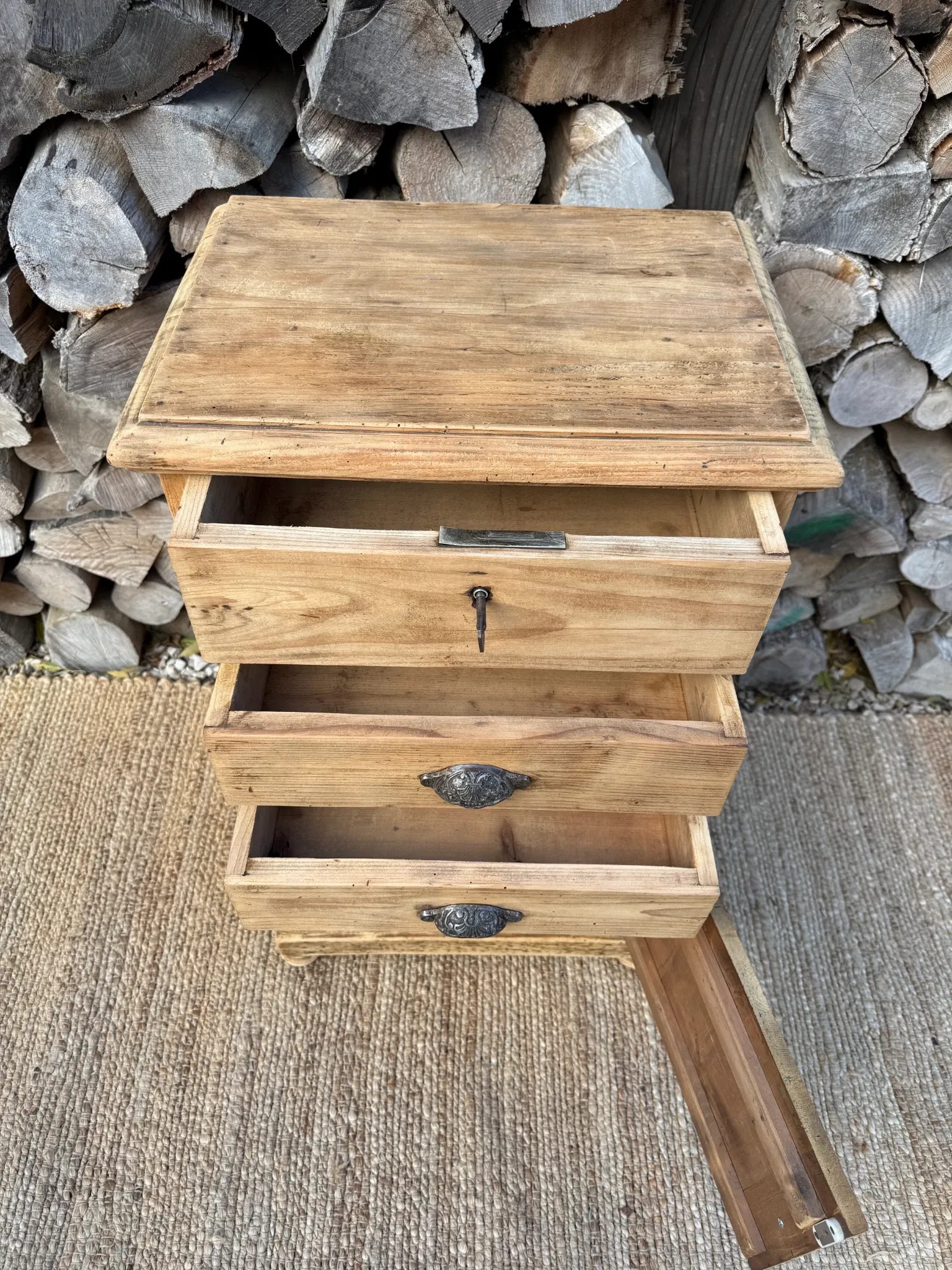 Solid wood chiffonier / Storage furniture