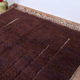 Handmade Moroccan Berber rug, size 150 x 260 cm