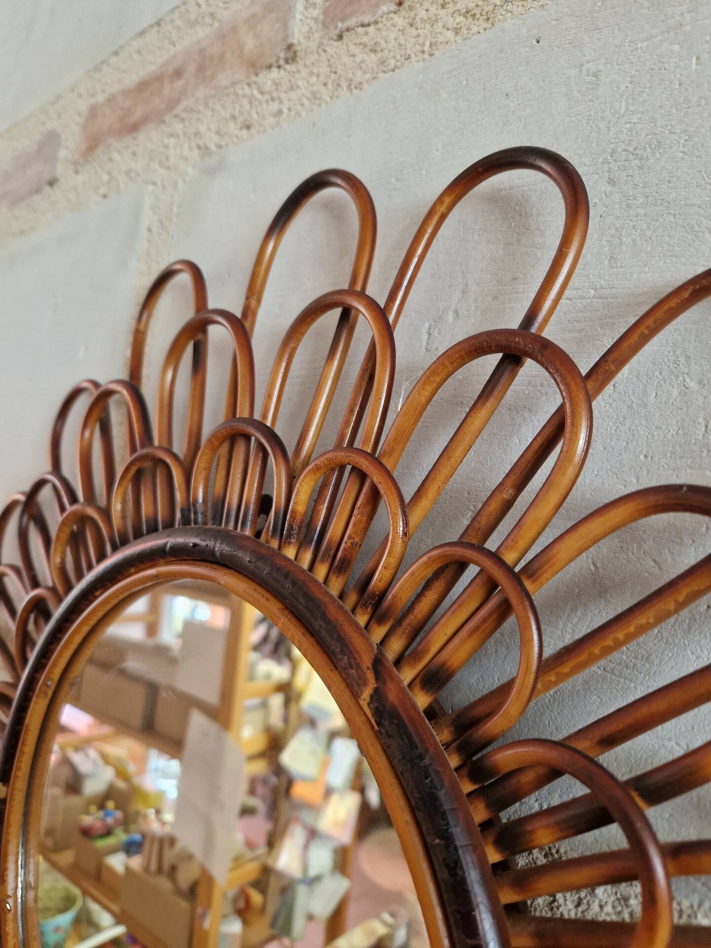 Ancien Miroir En Rotin