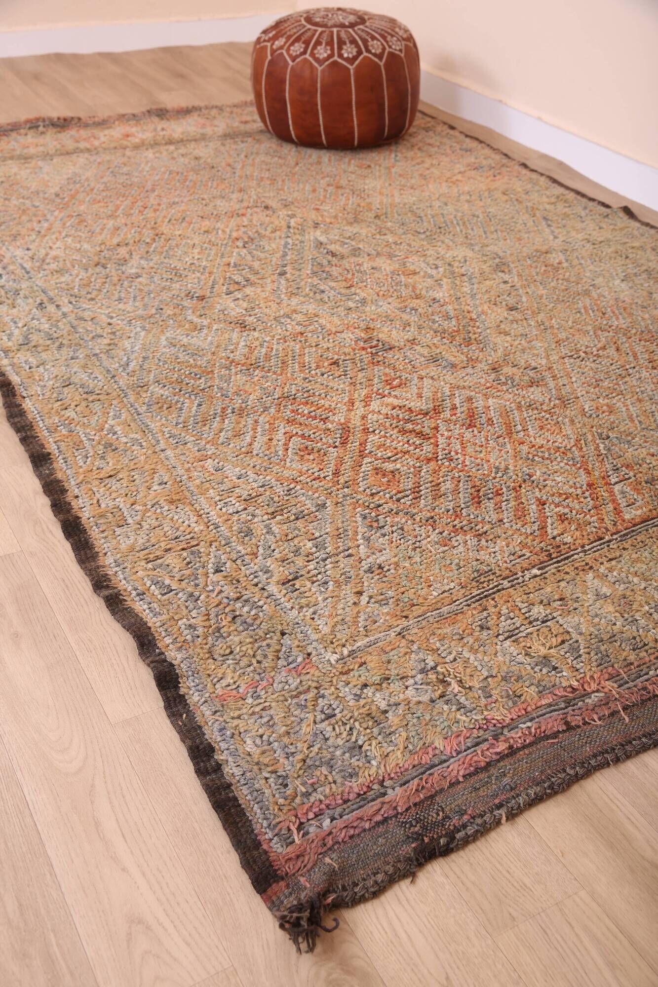 Vintage Moroccan Rug 179 x 276 cm, Berber Wool Rug Handmade, Bohemian Rug