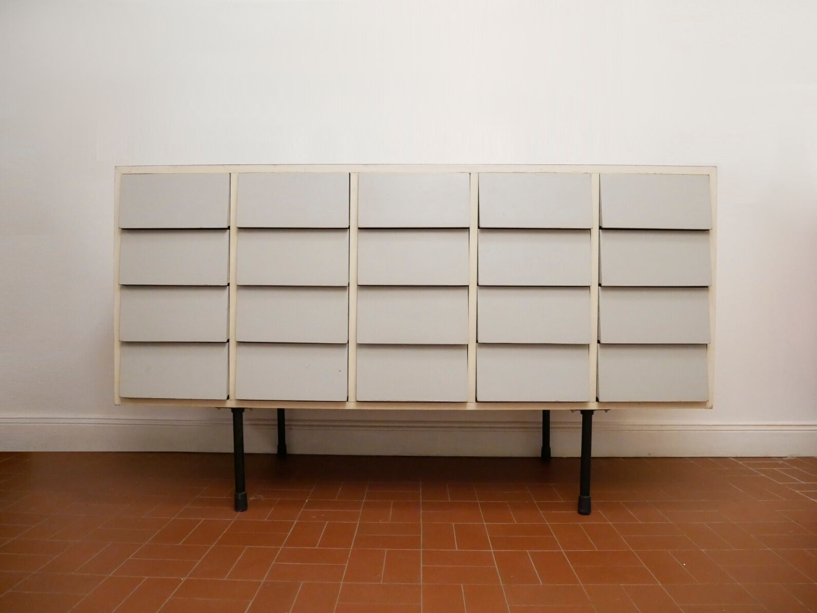 Furniture metier island lacquered 20x drawers, 1950s