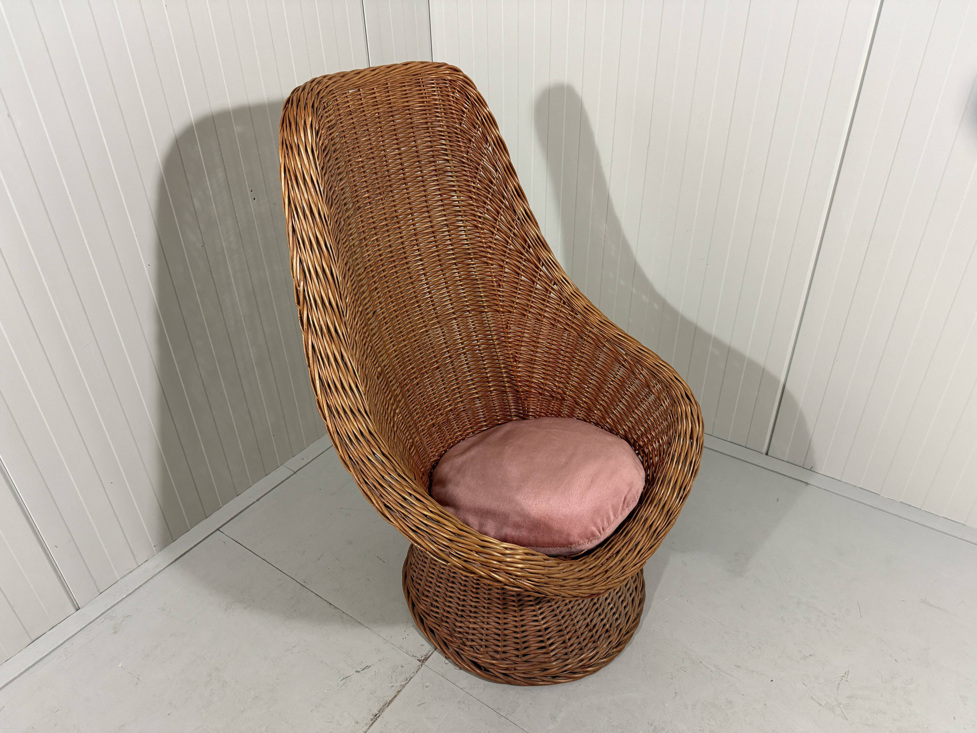 Vintage wicker chair 1970's