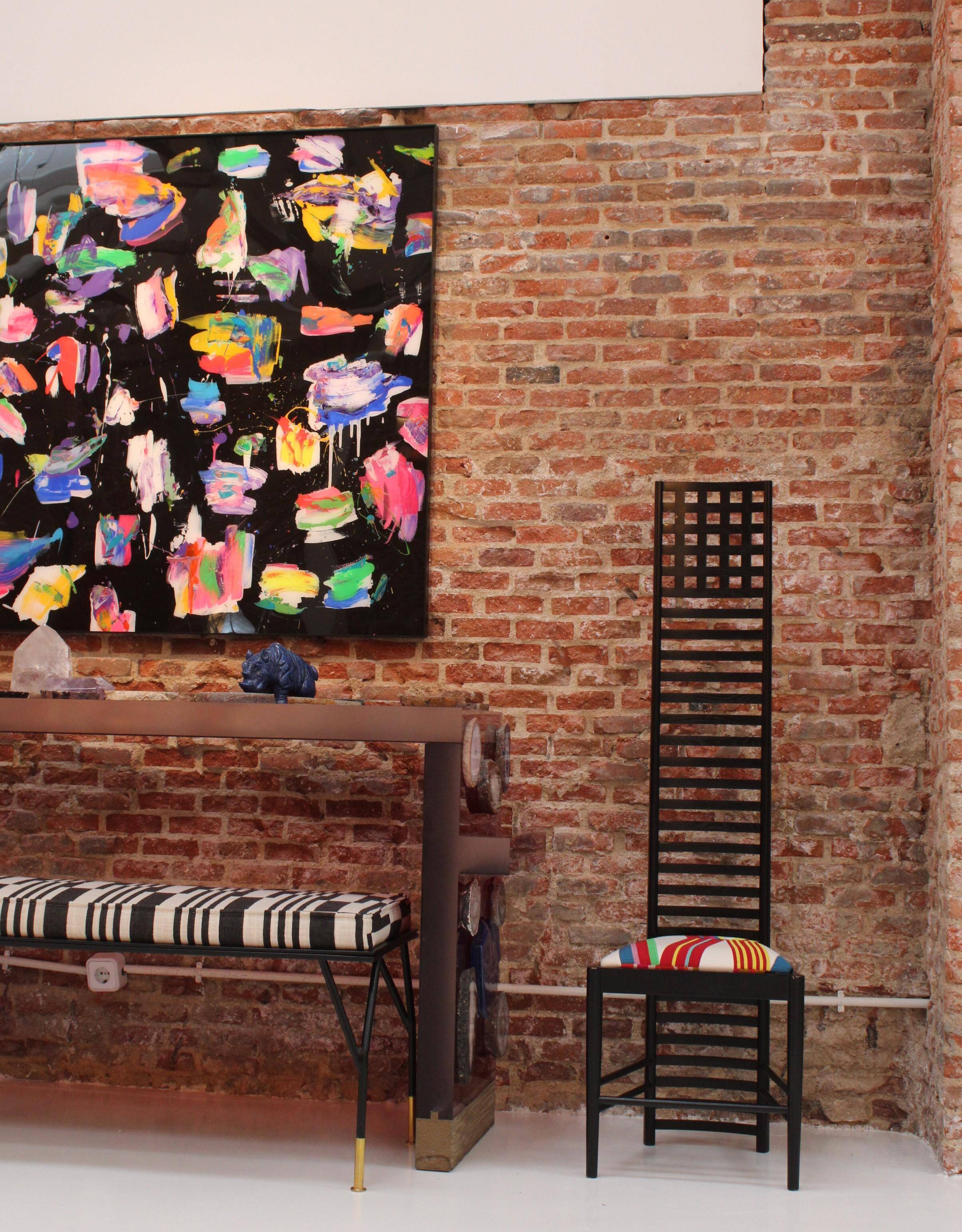 Mid-Century Modern Mackintosh "292 Hill House 1" Italian Pair of Ashwood Chairs