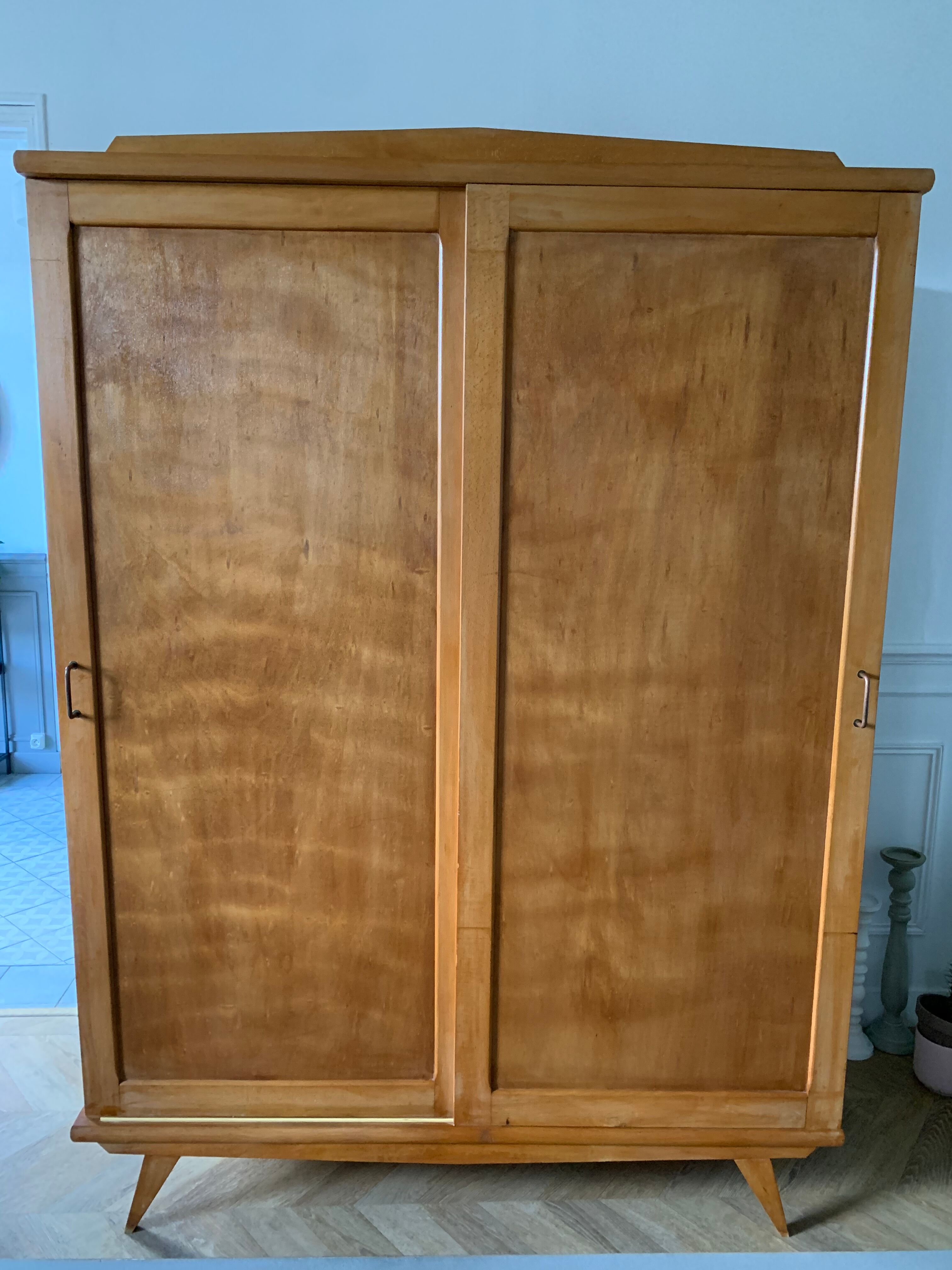Vintage cabinet compass feet