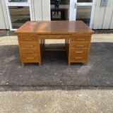 Bureau double administratif