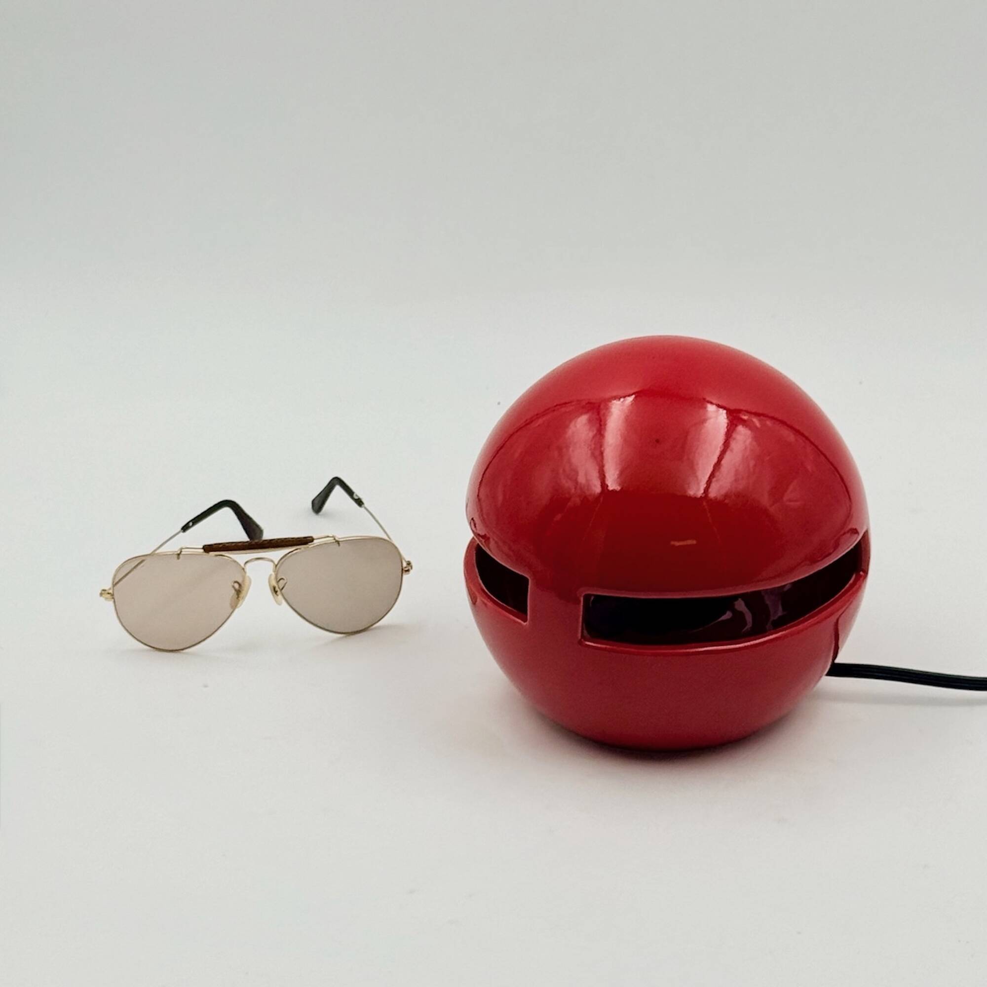 Red Space Age lamp in ceramic, Italy, 1970s.