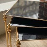 3 pull-out tables