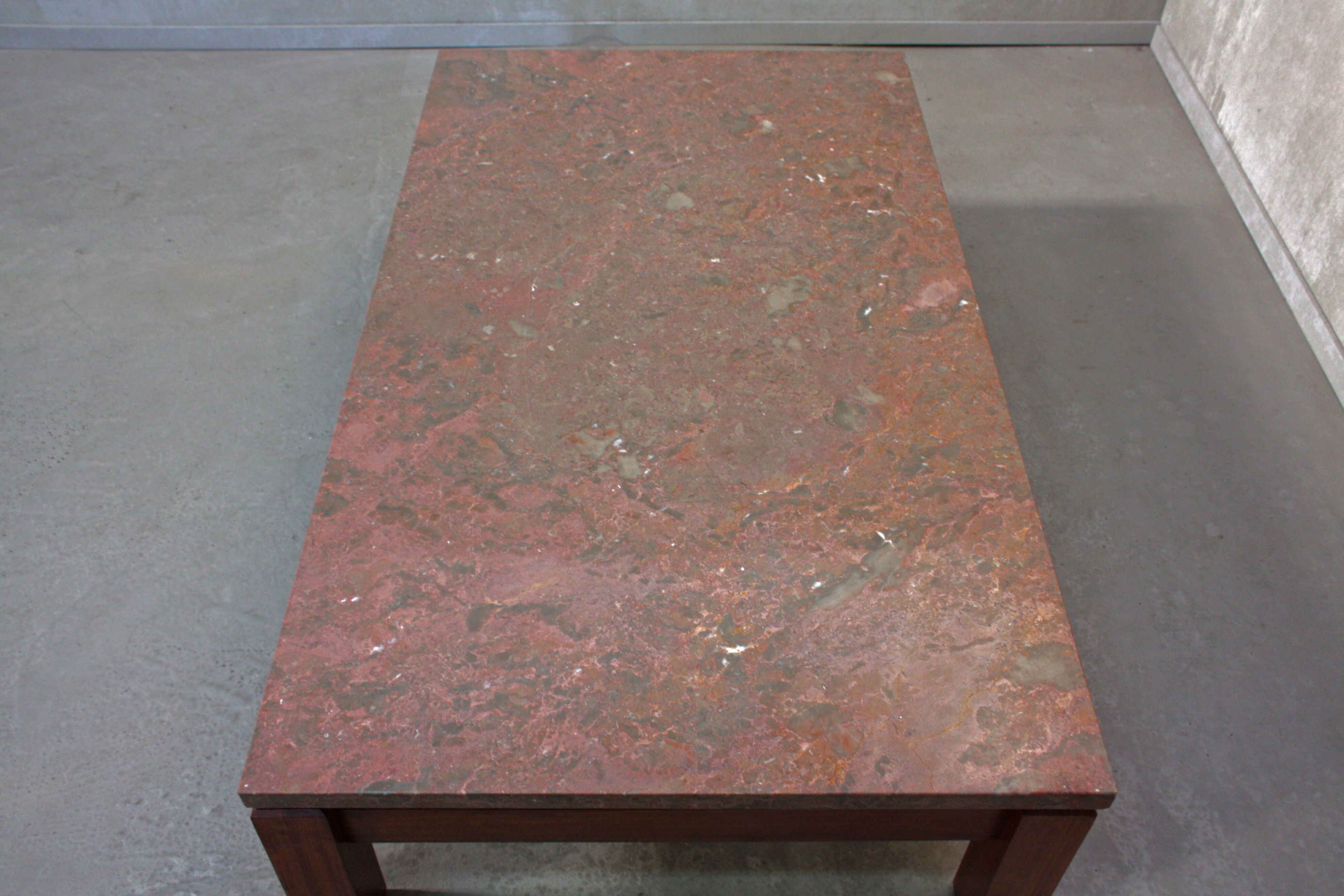 Table basse années 1970