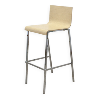 Tabouret Kuadra de marque Pedrali en bois et en métal
