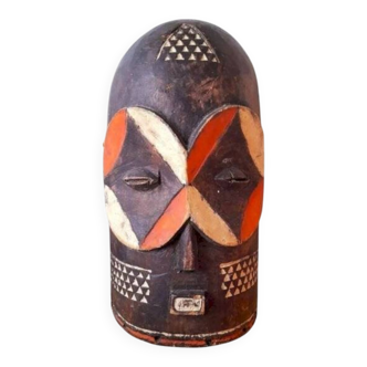 Bembe Mask