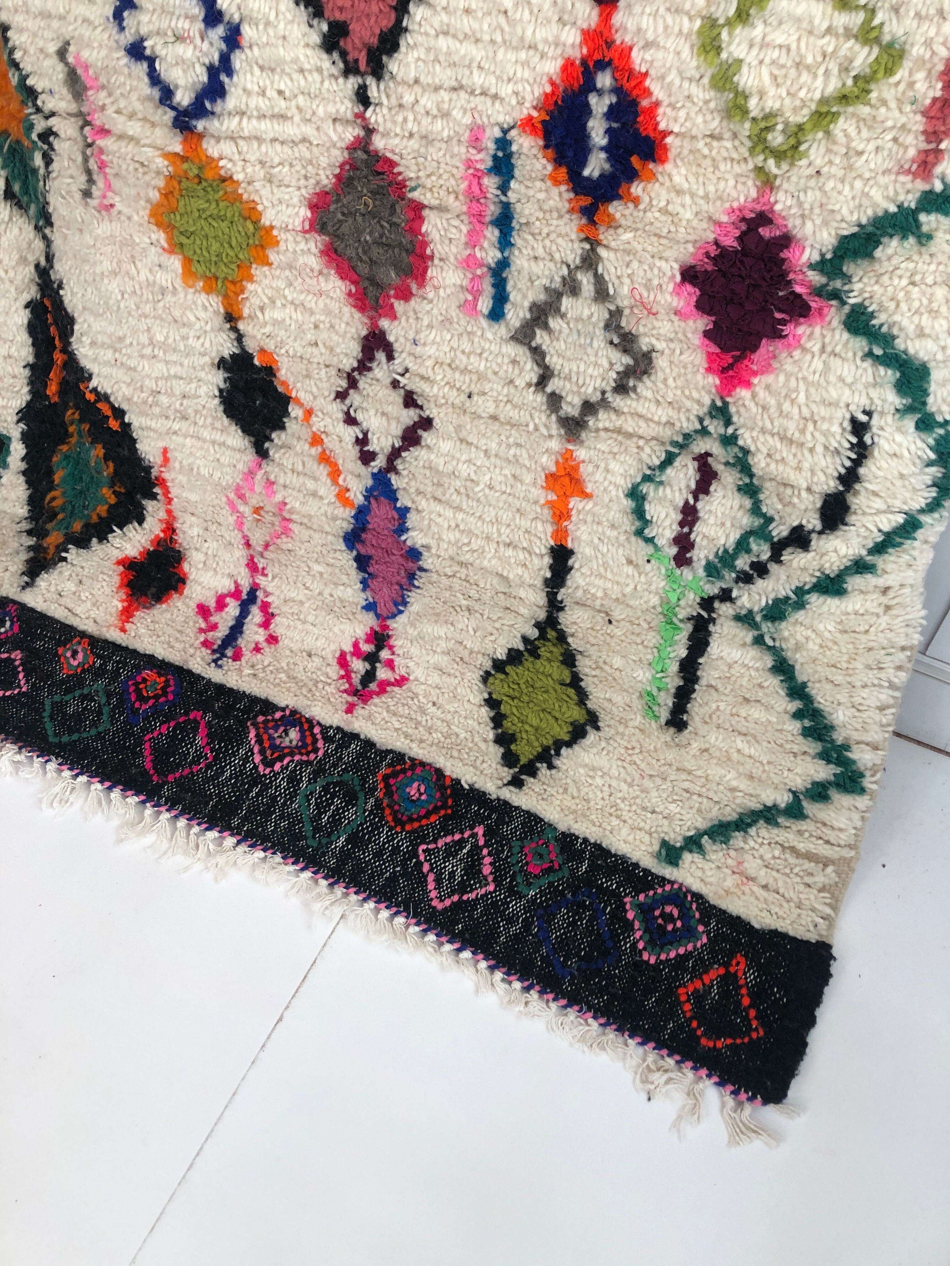 Moroccan berber carpet azilal 286x203cm