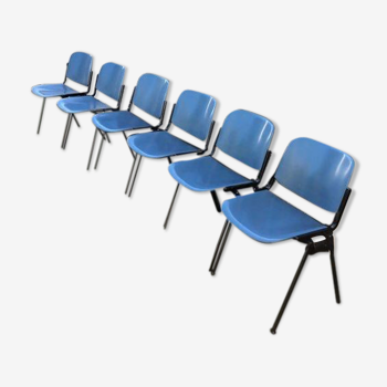 Lot of 6 Castelli chairs "DSC 106' Giancarlo Piretti from the 1970s