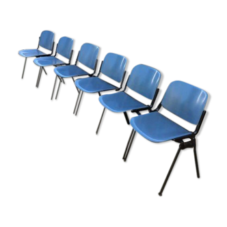 Lot of 6 Castelli chairs "DSC 106' Giancarlo Piretti from the 1970s