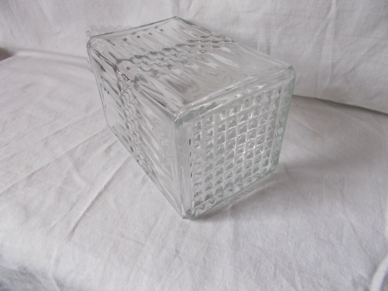 Carafe bottle whisky