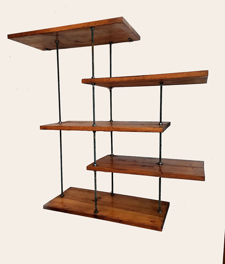 Etagère destructurée, style industriel