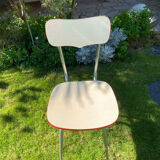 Chairs and round table formica
