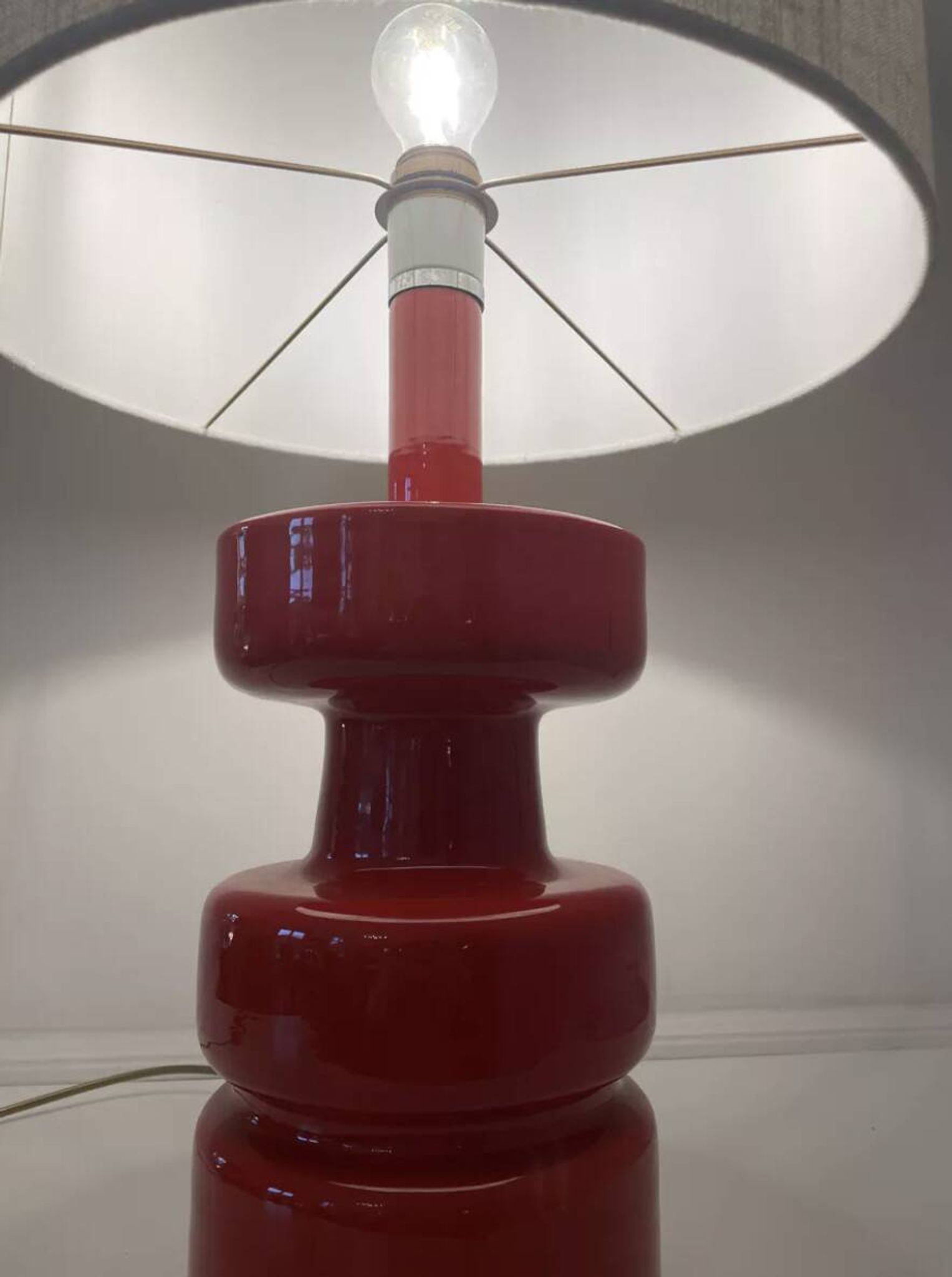 Mid-Century Modern Red Ceramic Table Lamp, 1960s