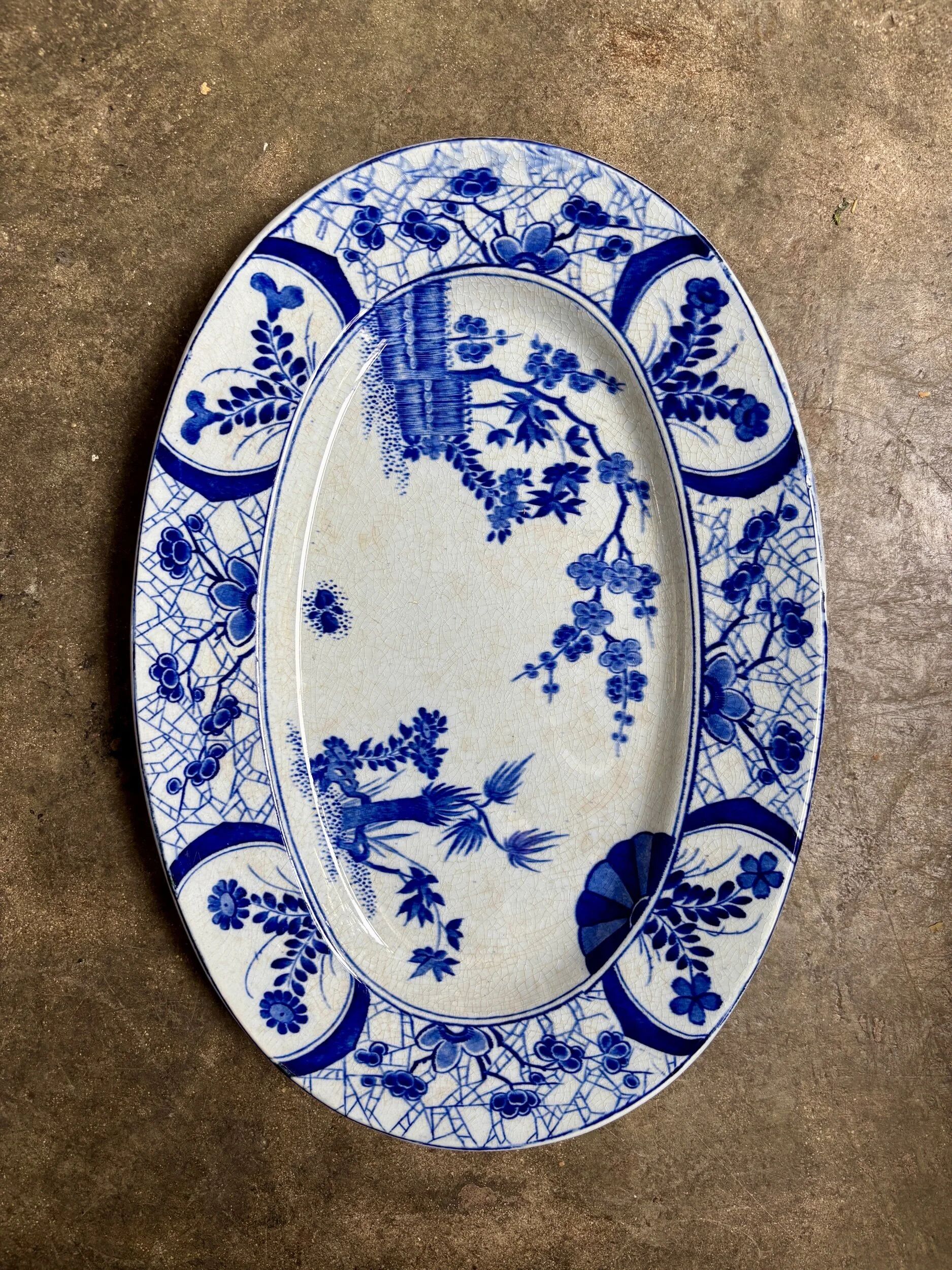 Oval dish Creil & Montereau in blue ironstone, "Japan" pattern.