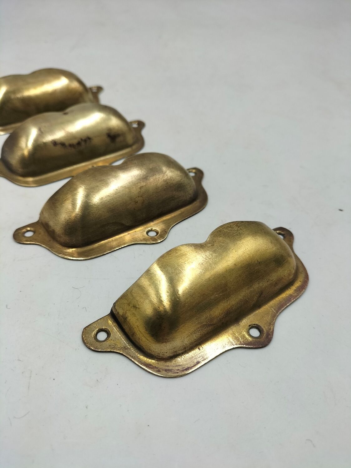 Shell handles