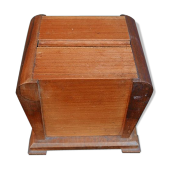 Boîte distributeur de cigarettes années 50