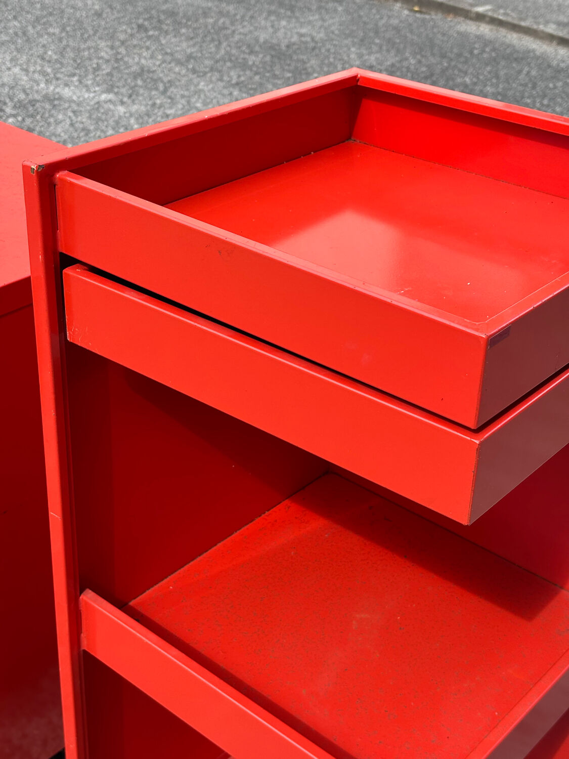 Prisunic 1970 metal trolley and box