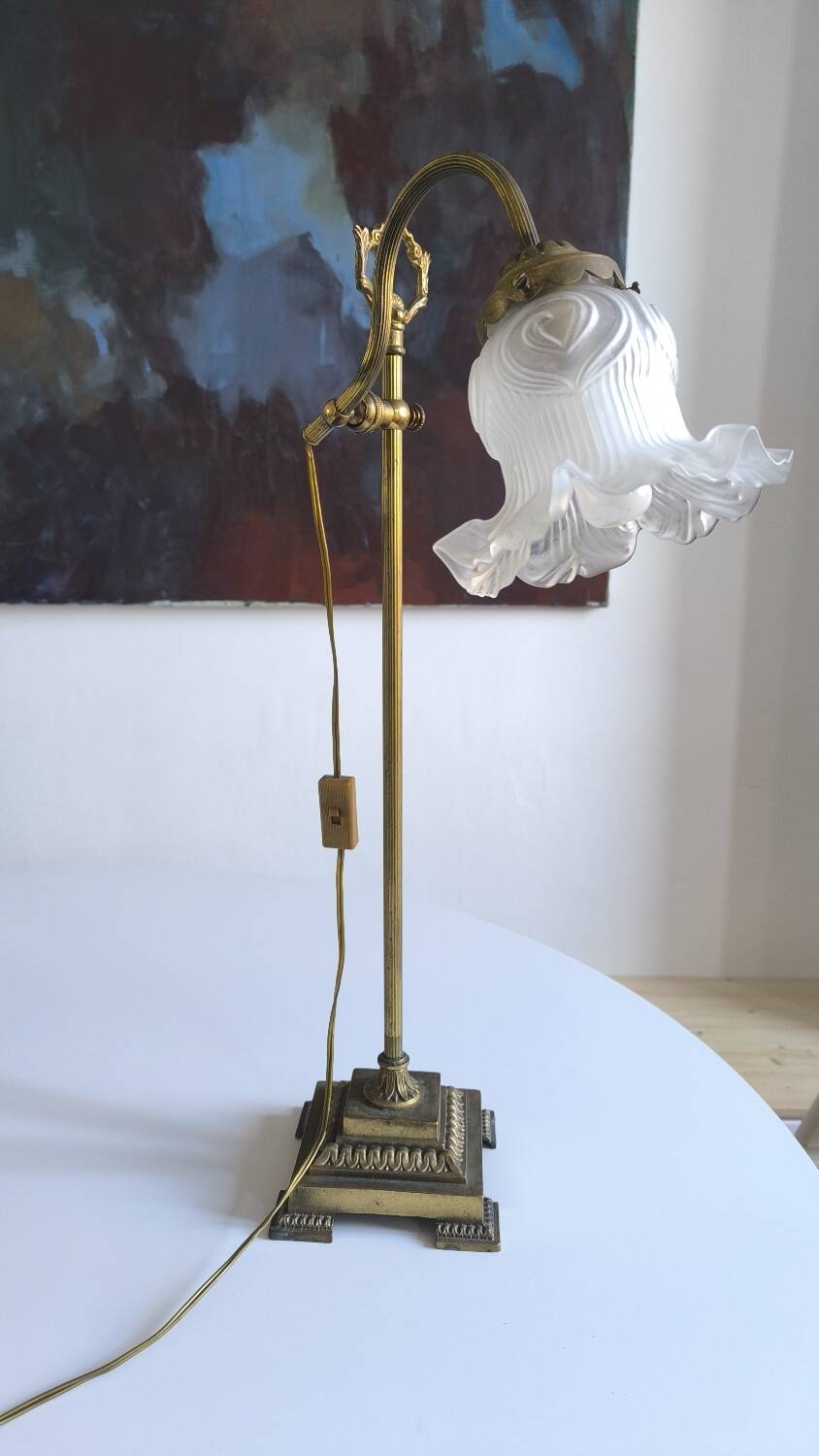 Art Deco bronze and frosted glass tulip lamp