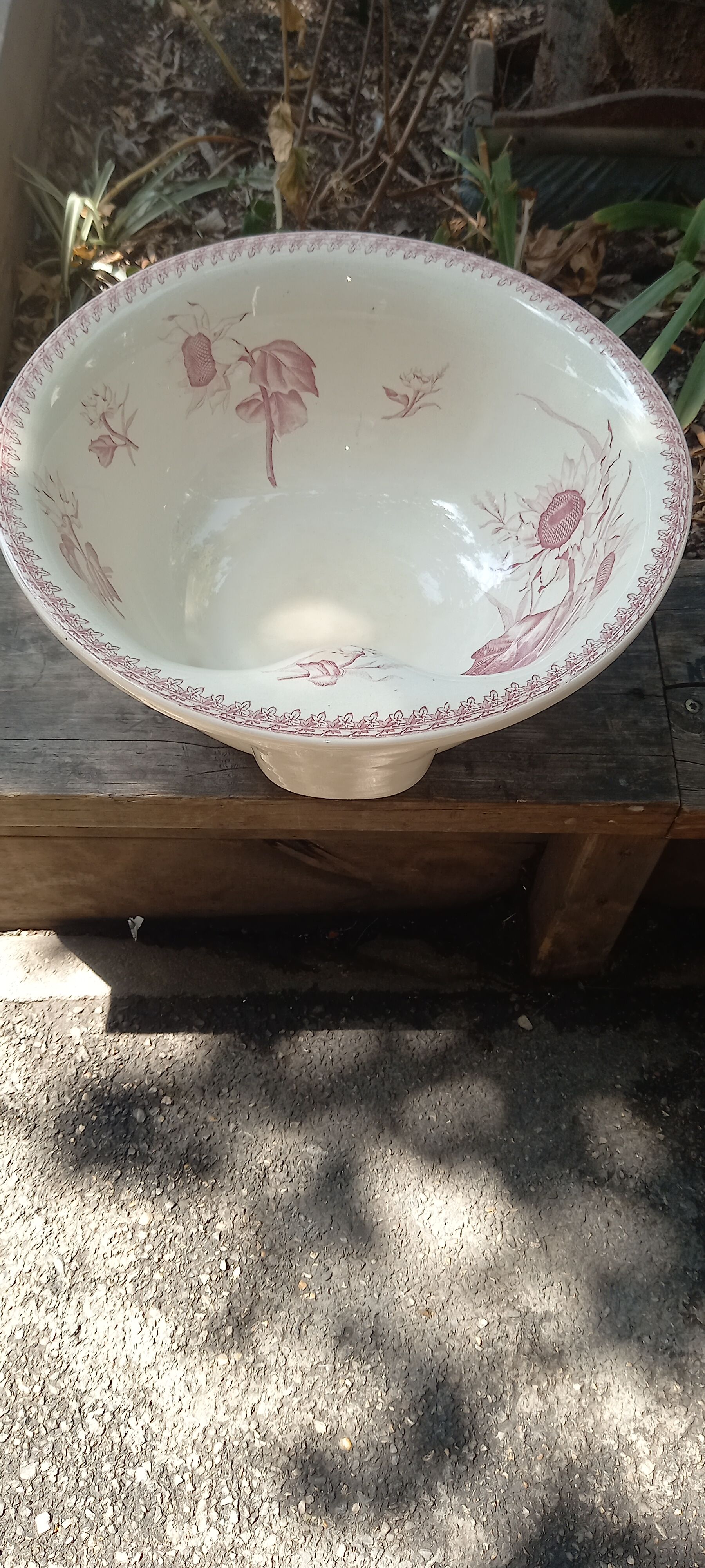 Old bathroom sink
