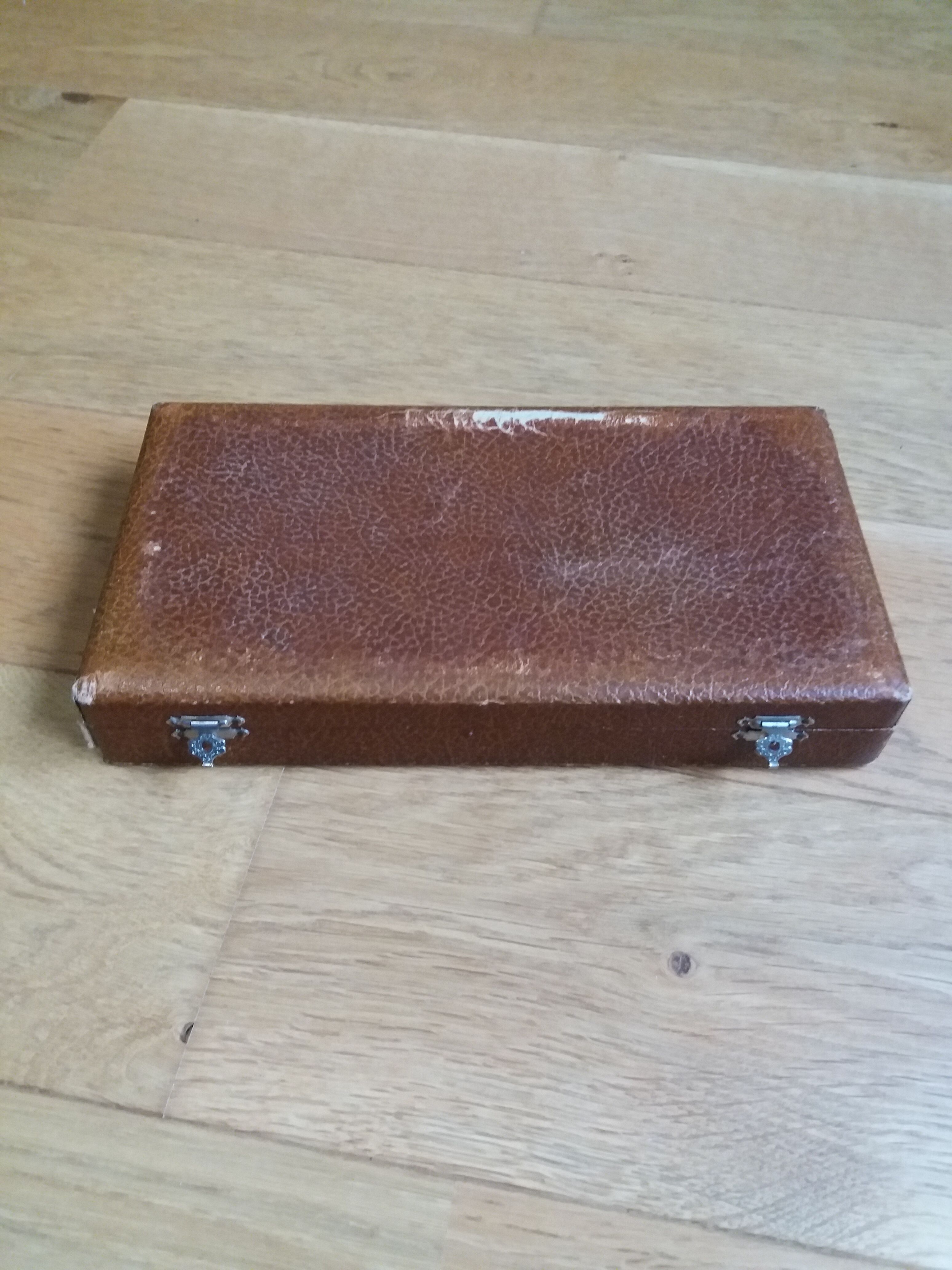 Art Deco knives in their box
