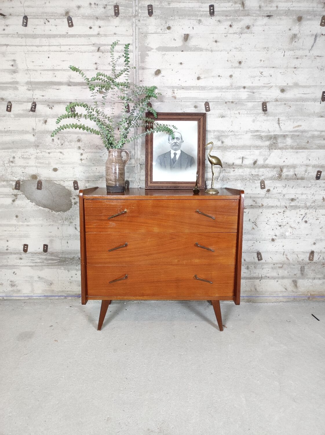 Vintage chest of drawers