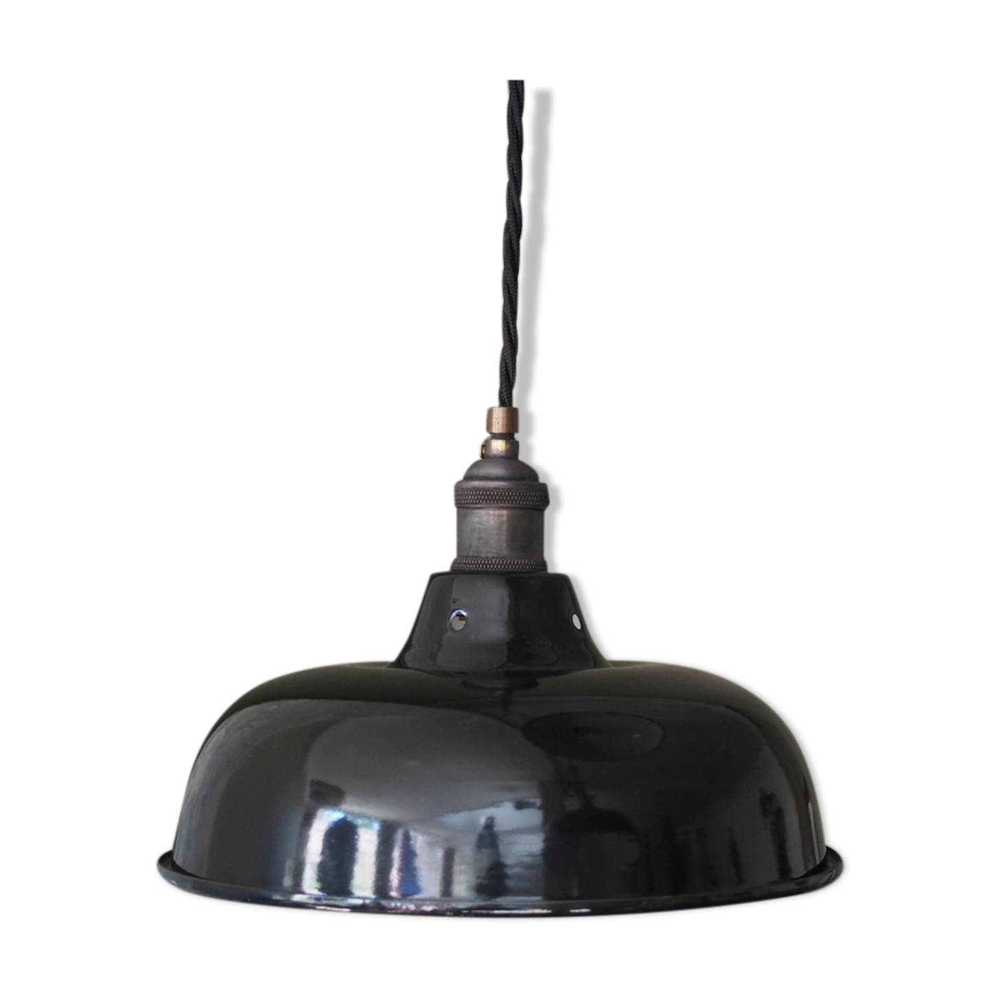 Daybat enamelled black industrial lamp