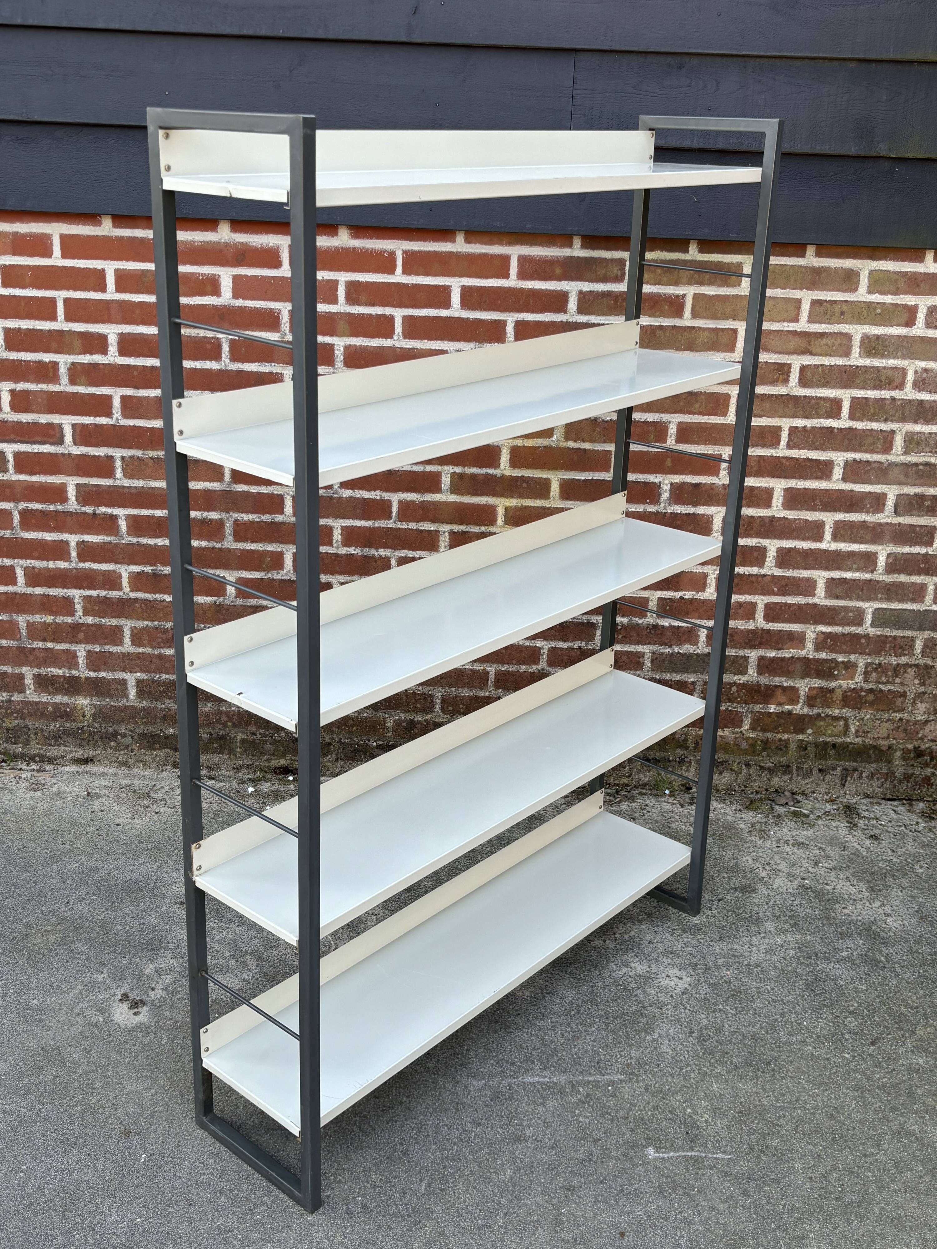 Tomado shelving unit Free standing in metal and gray - 1960s Dutch Design