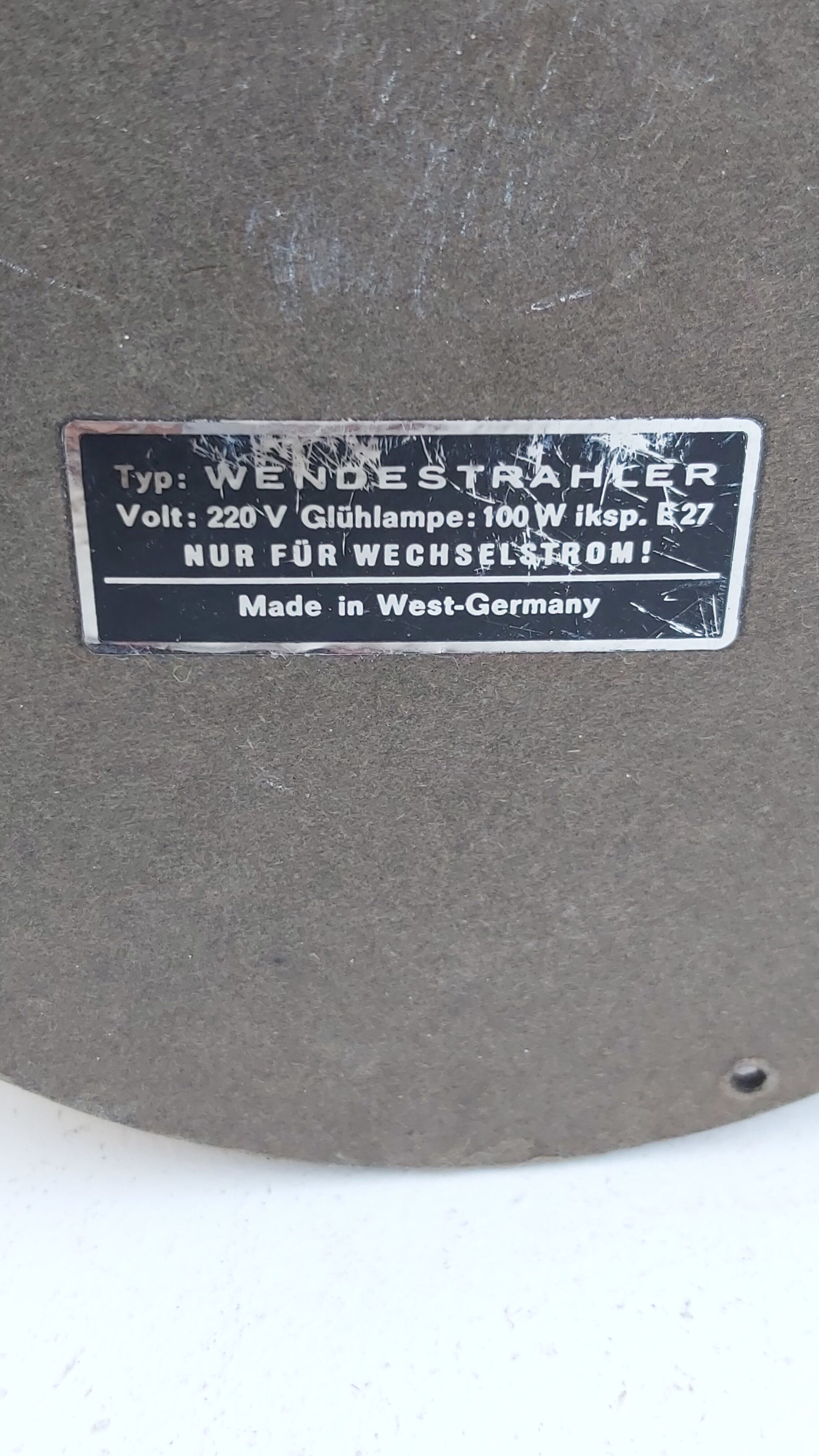 Series 4 spots Vintage Wendestrahler