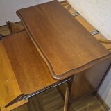 Classic style TV unit with sliding shelf