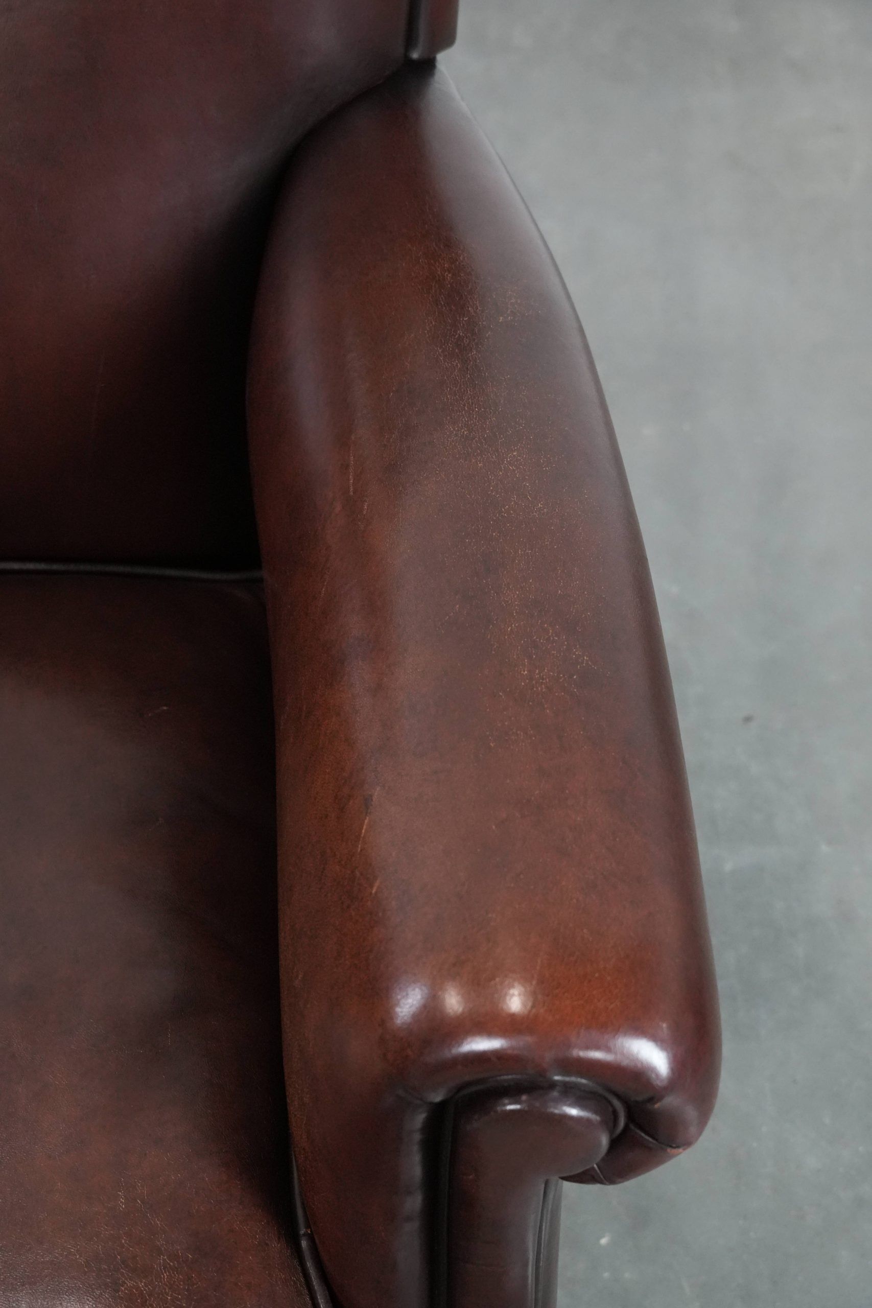 Luxury Sheep Leather Armchair with a Timeless Look