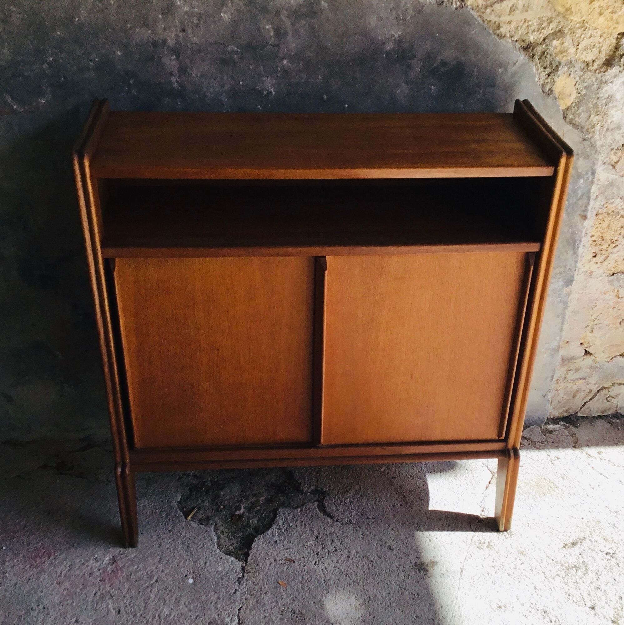 Scandinavian-style buffet P.M.6 - sliding doors - 1960
