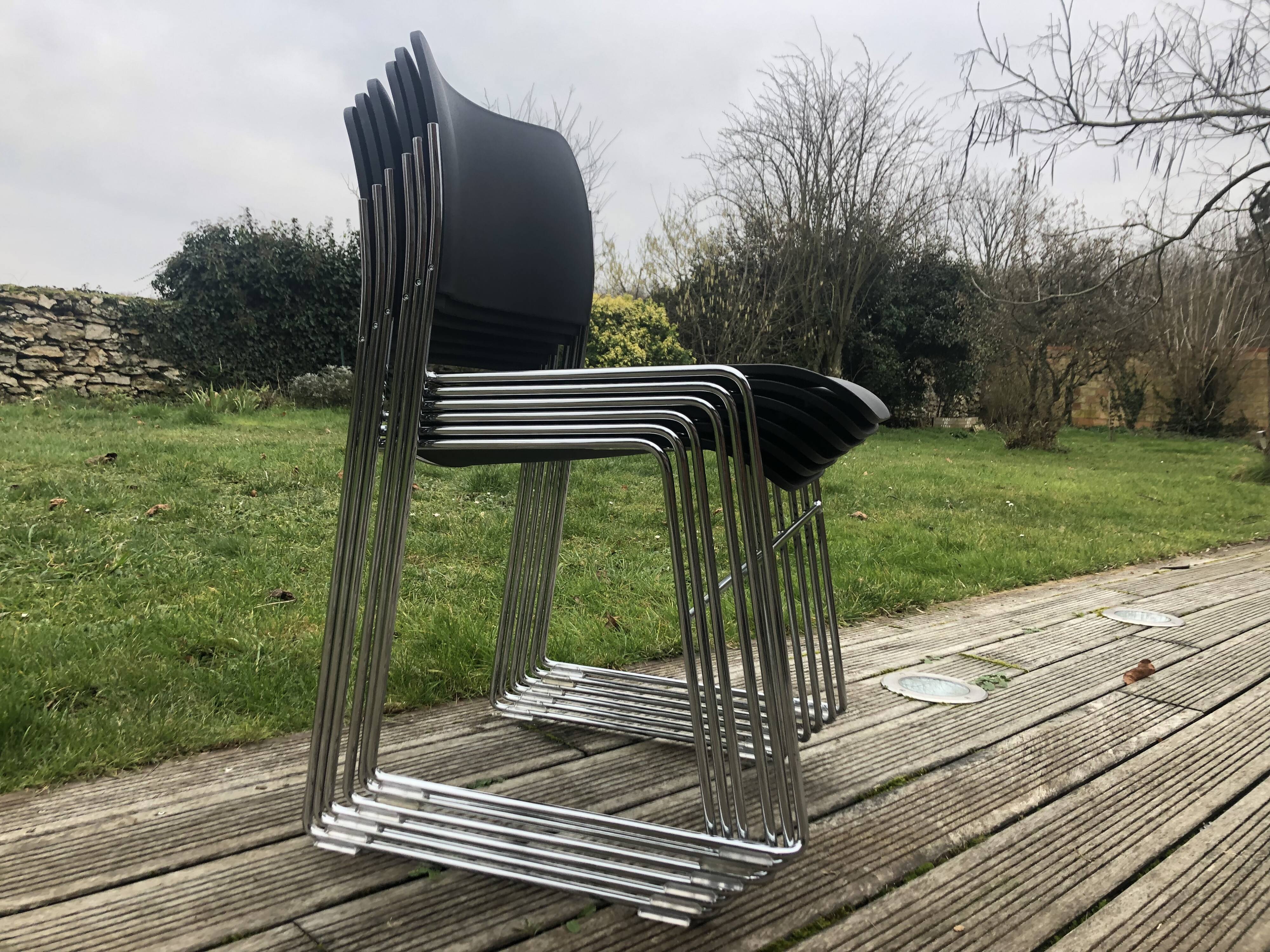 Design chairs David Rowland - Howe