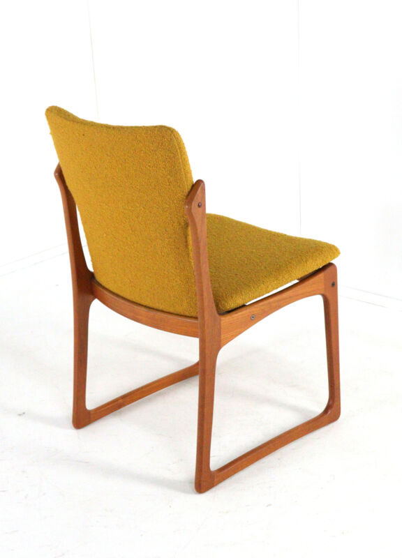 Set of 6 Vamdrup dining chairs 'Nyhavn' - new upholstery restored