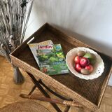 Serving tray on legs