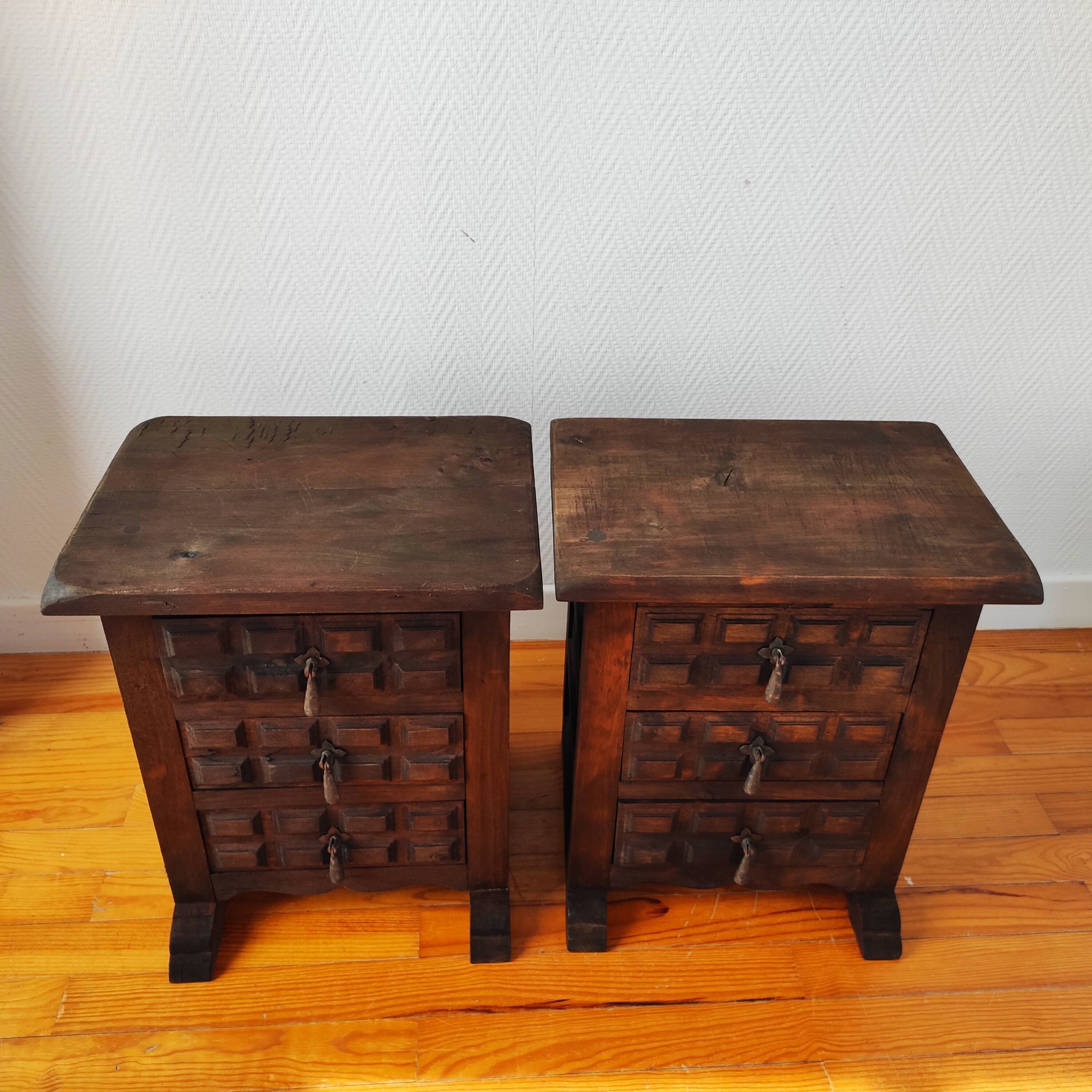 Brutalist pair of bedside tables, 1950.