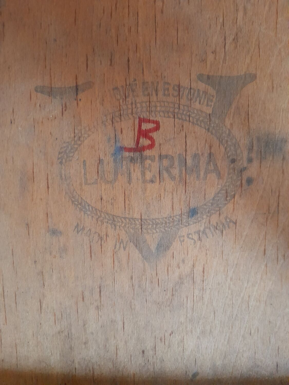 4 mismatched Baumann/Luterma bistro chairs