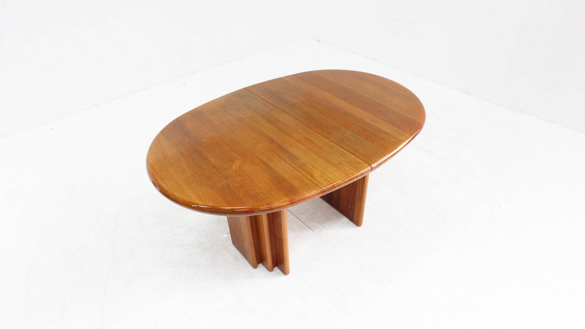 Vintage Danish oval dining table solid teak 1960s Burchardt-Nielsen Møbelfabrik