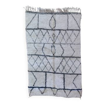 White Marmoucha Moroccan rug - 246 x 167 cm