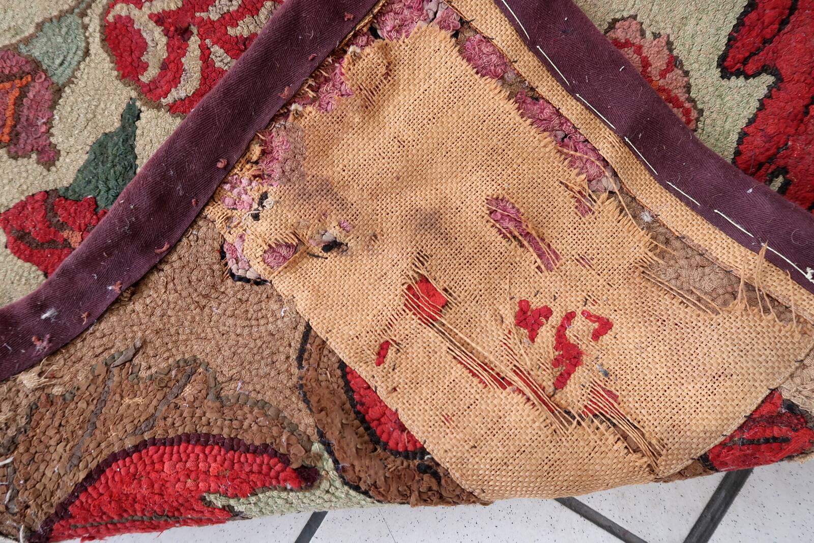 Tapis américain antique Hooked – 86 x 170 cm – Motif floral - 1C976