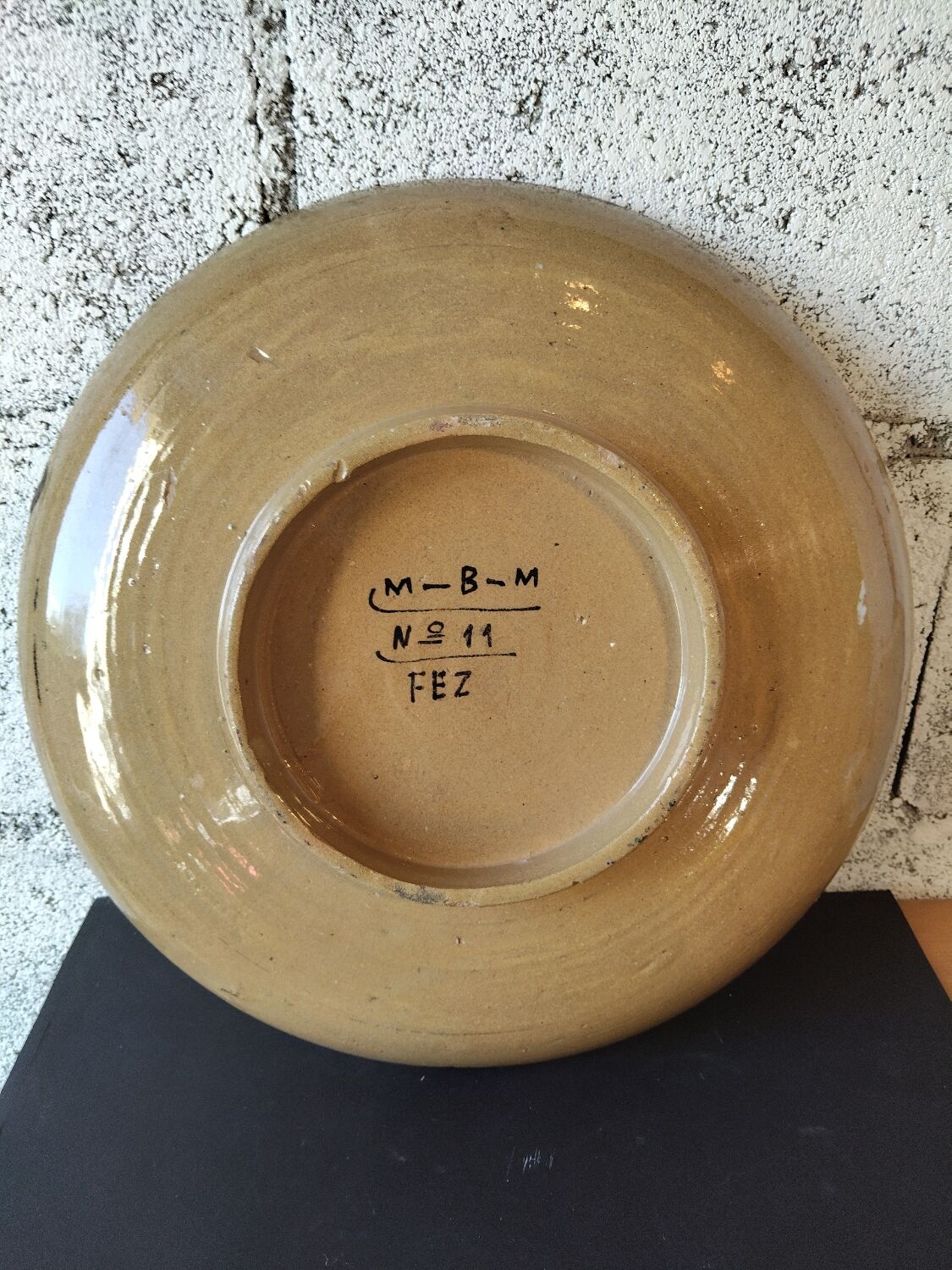 Large artisanal plate from Fès – 38 cm – Painted Moroccan ceramic