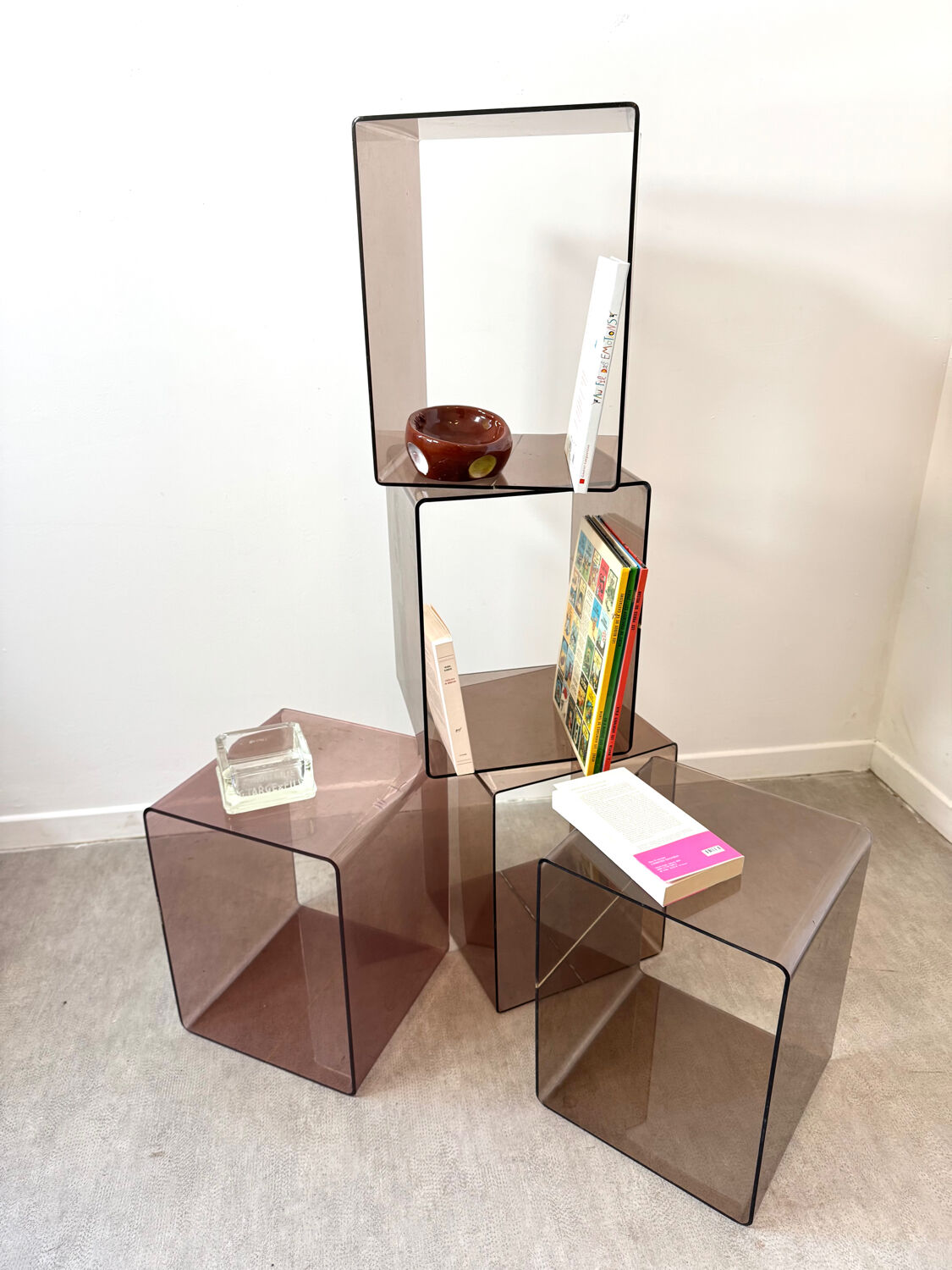 Set of 5 smoked Plexiglas lockers