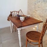 Farm table feet turned