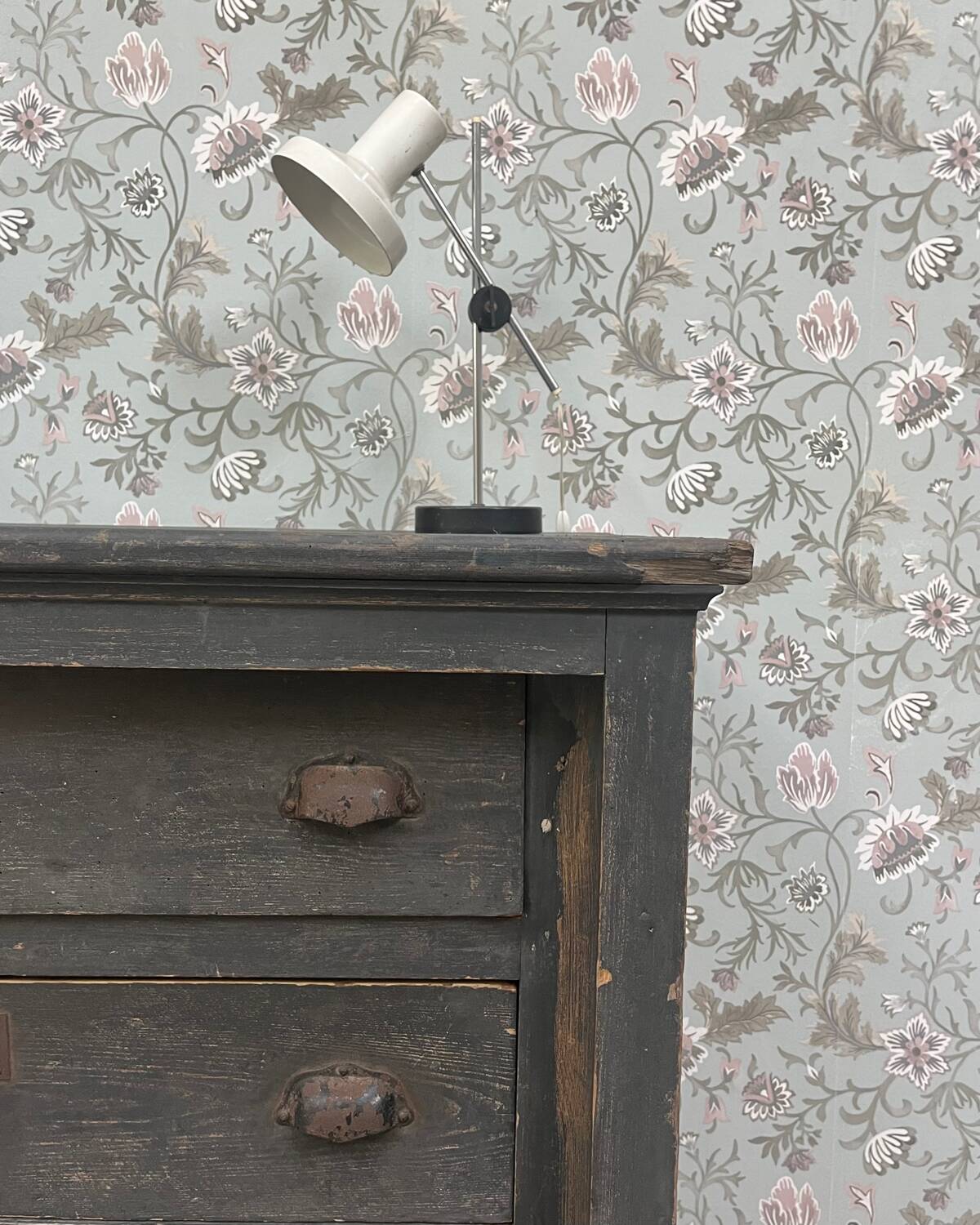 Large patinated trade furniture (renovated)