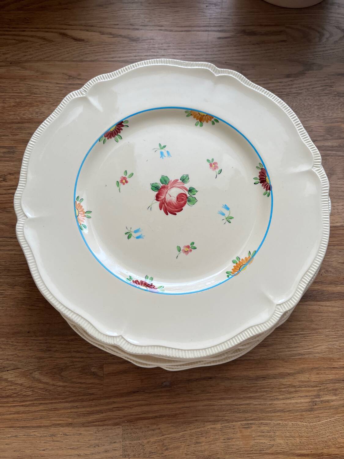 Longchamp Marie-Thé flat plates in earthenware