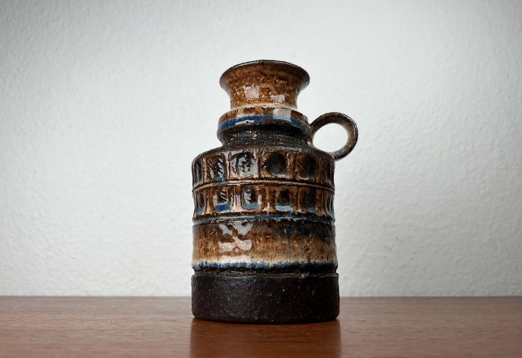 Ceramic vase from the Danish modern mid-century studio, 1960s.