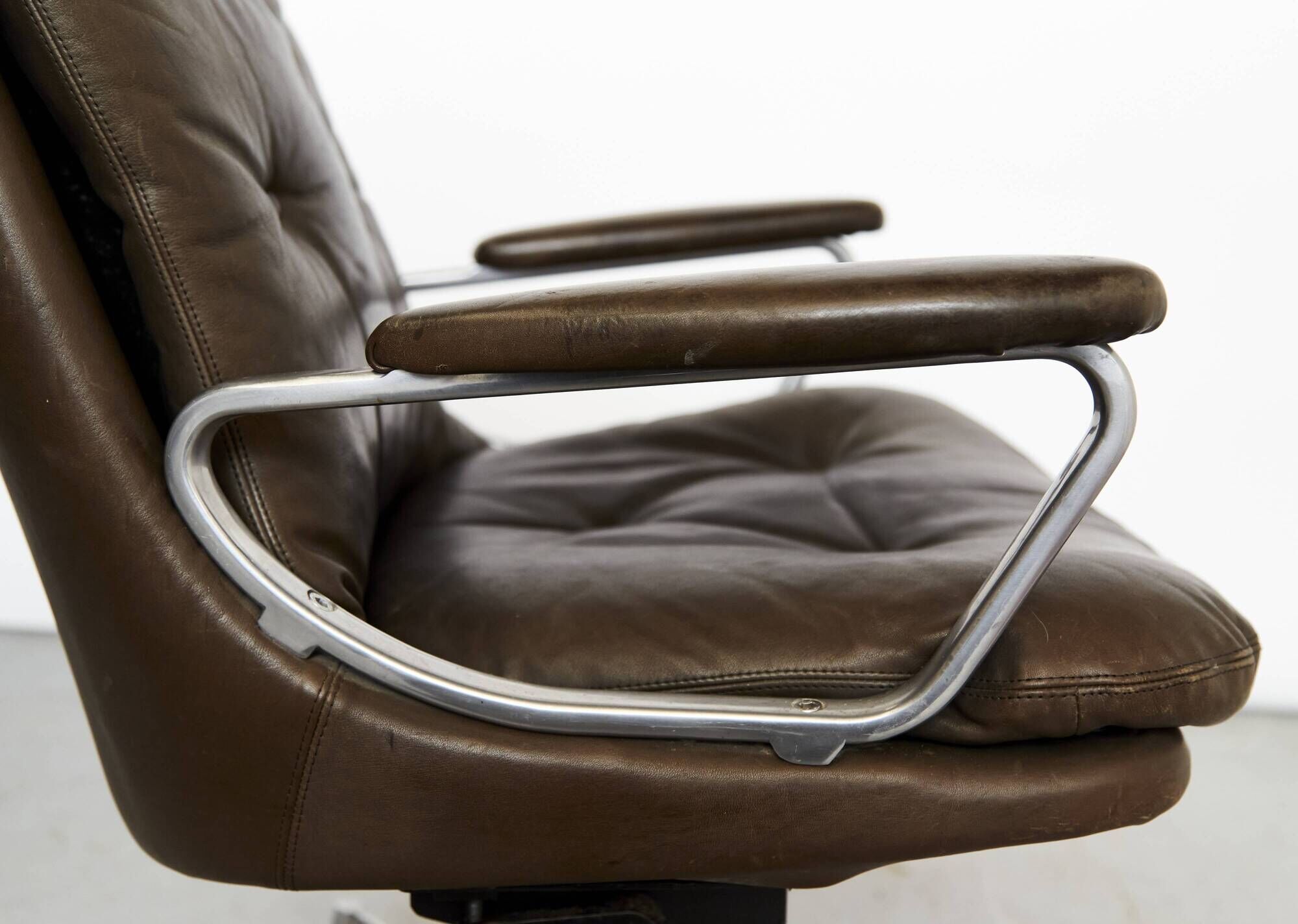 “Gentilina” Swivel Chair by Andre Vandenbeuck for Strässle, 1960s